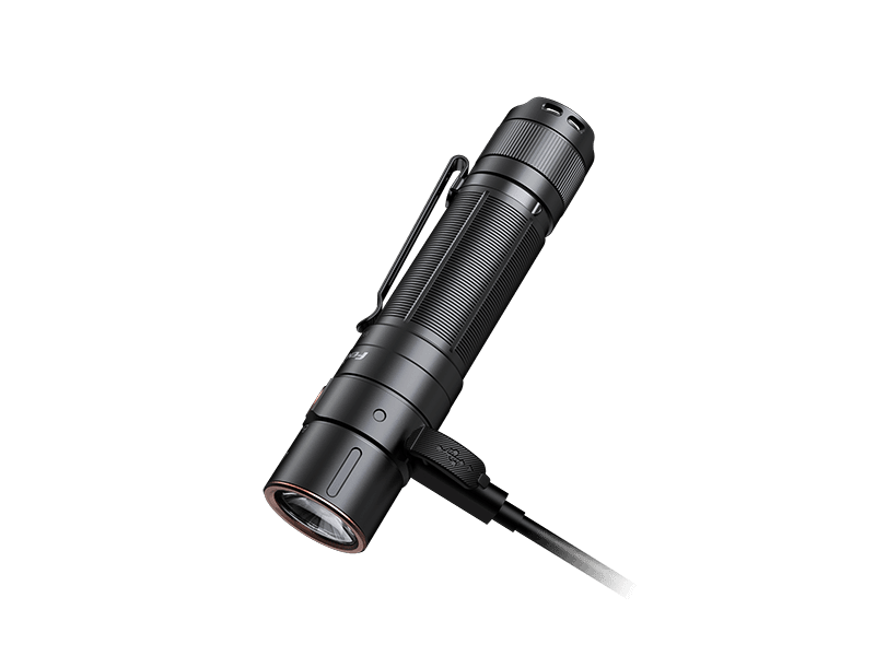 Fenix E35R - 3000 Lumens - rechargeable USB-C Revendeur Officiel Lampes FENIX depuis 2008 | Votre Boutique en ligne FENIX®